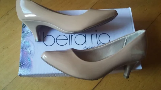 Scarpin Cor Nude Verniz Beira Rio, Novinha