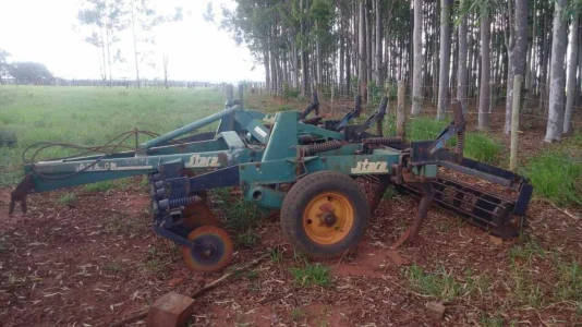 Vende SE Subsolador Marca Stara