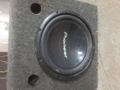 Caixa de Som Automotivo