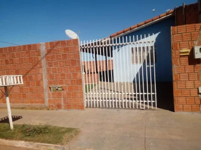 Casa em Campo Grande (ms) Bairro: Celina Jalade