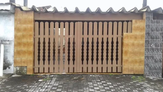 Casa em Agenor de Campos Mongaguã¡