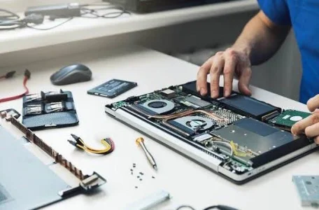 Conserto e Manutenção de Notebook