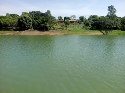 Ranchos -lotes -terrenos as Margens do Rio em Promissão-s.p