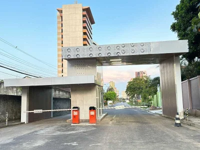 Terreno à Venda, 20x40 Total De: 800 m2 por RS 450.000,00 - Ponta Negra - Manaus-am - Proximo ao Tro