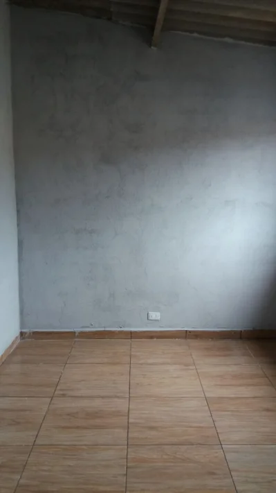 Vende-se Casa Zona Leste