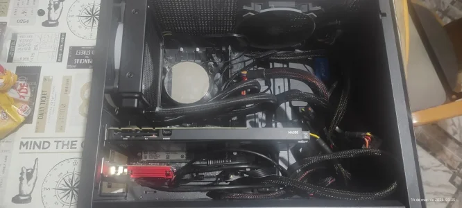 CPU GAMER i5-12600K 12Gb de Memoria 256Gb SSD NVME + HDD WD BLUE 500Gb