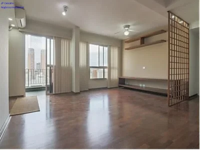 Vendo Excelente Apartamento no Campo Belo Ruas Planas e Arbo