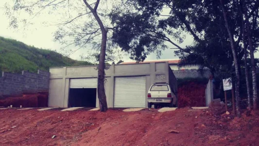 Salão Comercial Novo - Estância São Jorge Próximo do Maracanã em Jarin