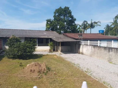 Casa Vila Nova 1 Km da Praia de Caiobá