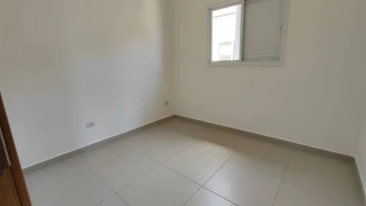 Casa com 59.56 m2 - Balneario Esmeralda - Praia Grande SP