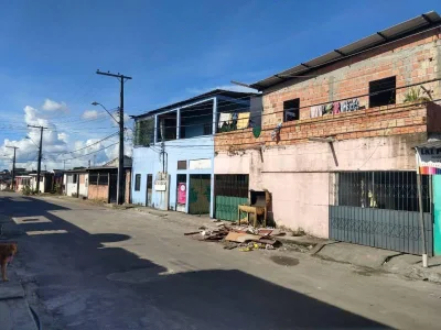 Casa com 2 Dormitórios à Venda, 100 m2 por RS 400.000,00 - Cidade de Deus - Manaus-am