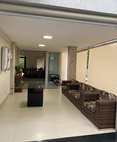 Mesa e Aparador