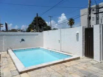 Casa com 4 Dorms em Jaboatão dos Guararapes - Piedade por 950.000,00 à Venda