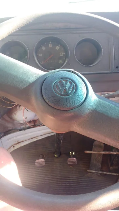 Kombi 97 Kombi Ano 97 Motor Bom em Dia Só Transferir Boa de Pneu Moto