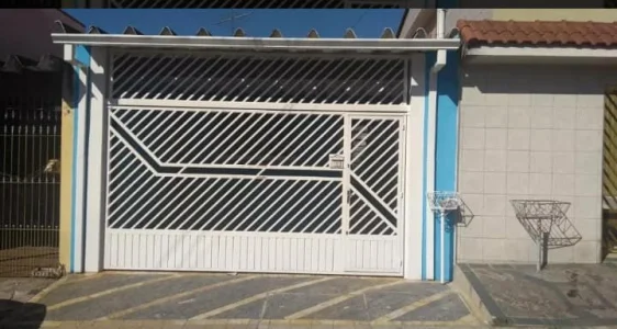 Casa Terrea Excelente Estado de Conservaçao