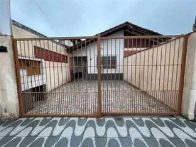 Casa com 70 m2 - Mirim - Praia Grande SP