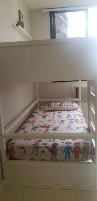 Vendo Beliche com Gavetões