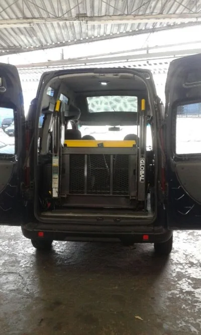 Doblo Adaptada para Cadeirante