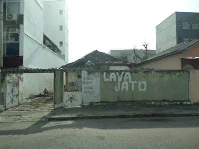 Terreno à Venda na Vila da Penha