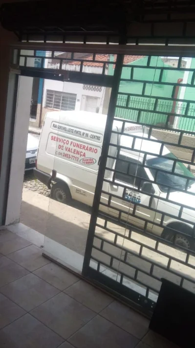 Magnifico Lojão em Frente ao Hospital Geral
