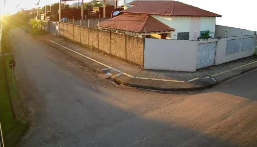 Casa Nova em Terreno 15x30 Centro Urbano