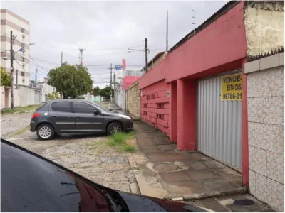 Casa com 4 Dorms em Recife - Boa Viagem por 695.000,00 à Venda