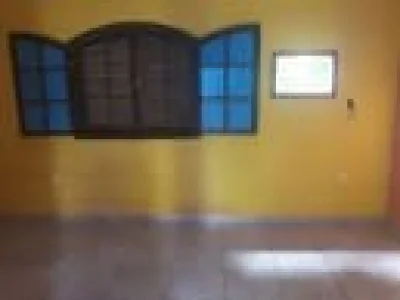 Alugo Casas de 1, 2 e 3 Quartos