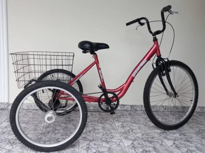 Triciclo Semi Novo
