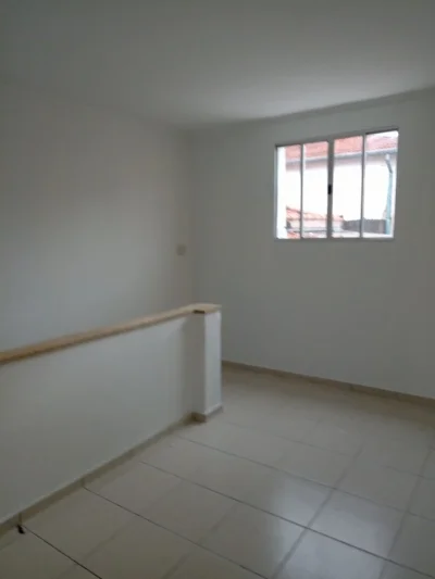 Aluga - SE Casa com 2 Dormitório no Bairro Vila Sônia. Ref.:1007