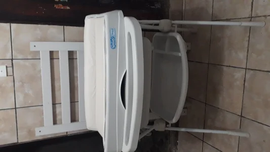 Banheira/trocador Burigotto Cor Branca