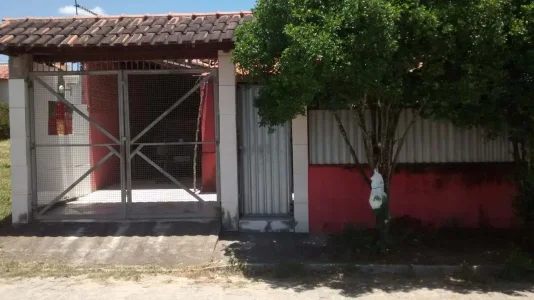 Casa em Condomínio Fechado