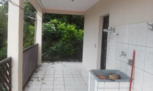 Alugo Casa no Recanto dos Eucaliptos (putim)