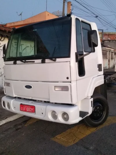 Ford Cargo 815-t 4x2 (eletronico) 2006