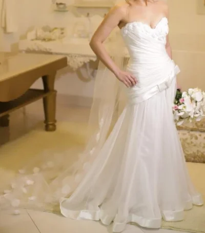 Vestido de Casamento e Mantilha
