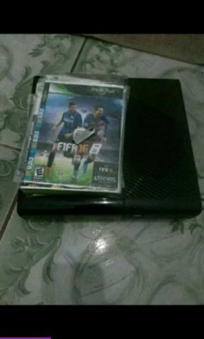 XBOX 360 Super Slim
