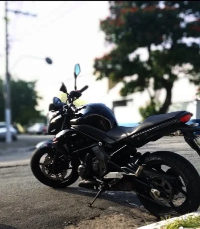 Kawasaki ER 6n 2010