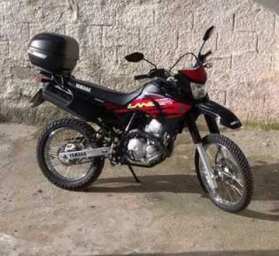 Motocicleta Praticamente Okm