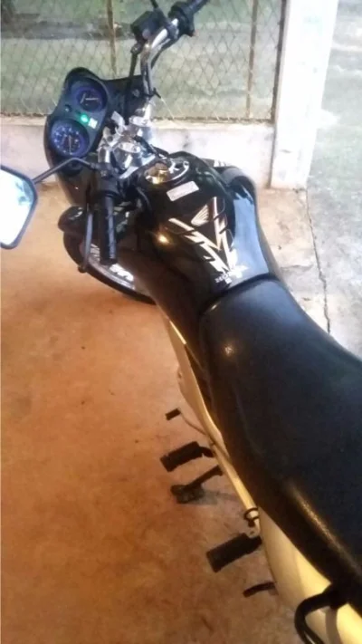 Vendo ou Troco Moto Usada Titan CG 150 ESD 2009 Completa + PS4 500gb Usado com 8 Jogos
