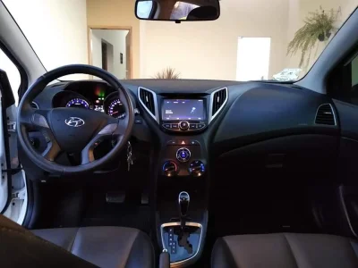 Hyundai Hb20 1.6 Premium (aut) 2015
