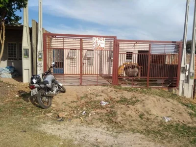 Casa Geminada à Venda