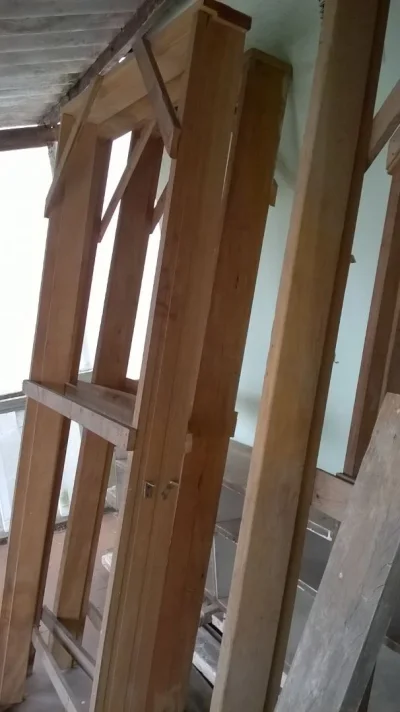 Batente de Porta Peroba ( Lixado e Esquadrejado)