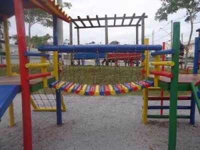 Casinha Aldeota de Balanço Duplo de Eucalipto Tratado