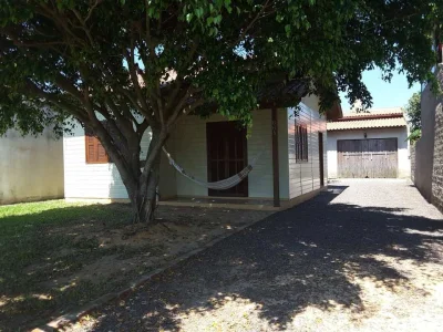 Vende-se Casa 2 Dormitorios Tramandai / RS