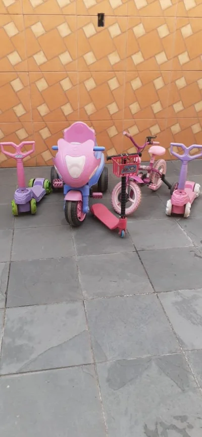 Motocas e Patinetes Infantis