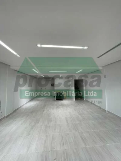 Loja Comercial no Vieiralves com 112,60m2 no Blindex Apenas 5.000,00