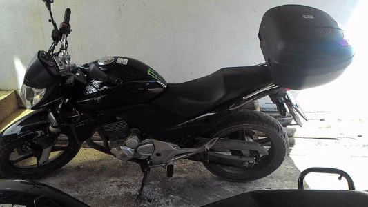 Moto Muito Nova!