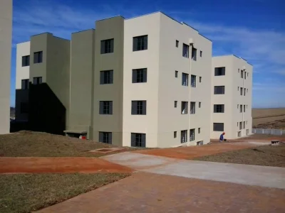 Vende SE Apartamento 3º Andar Cidade Alta 2