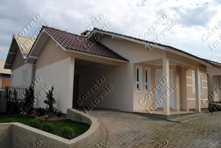 Casa com 3 Dorms em Taquara - Cruzeiro do Sul por 178 Mil para Comprar