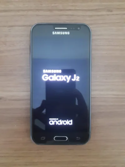 Smartphone Galaxy J2 Dual Chip 5.5" Desbloqueado 8gb