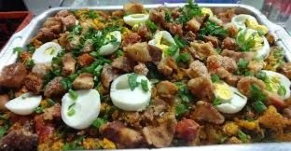 Feijão Tropeiro Vinagrete Arroz Salpicão Frango/carne Seca